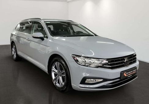 Volkswagen Passat Variant, 2023 3