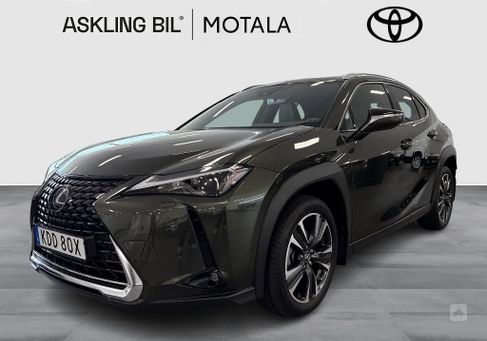Lexus UX, 2023