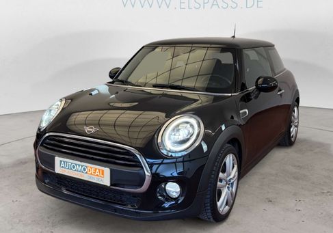 MINI ONE, 2019