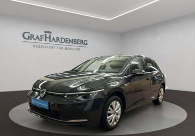 Volkswagen Golf, 2024