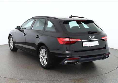 Audi A4, 2022
