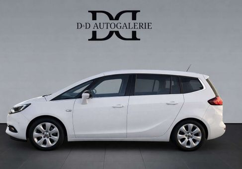 Opel Zafira, 2018