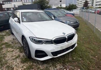 BMW 330, 2019