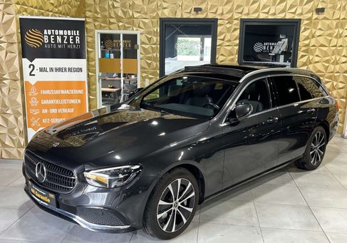 Mercedes-Benz E 300, 2021