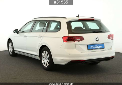 Volkswagen Passat Variant, 2023 3