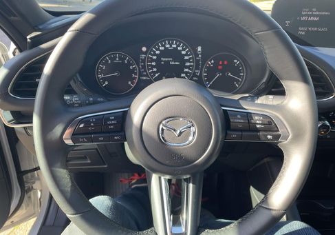 Mazda 3, 2023