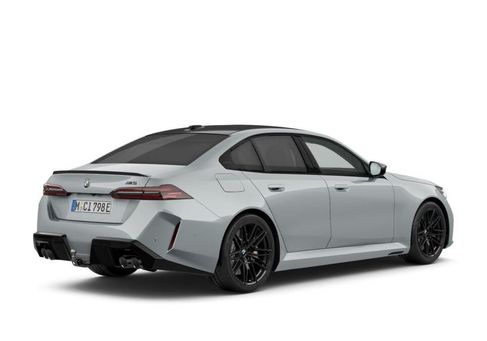 BMW M5, 2026