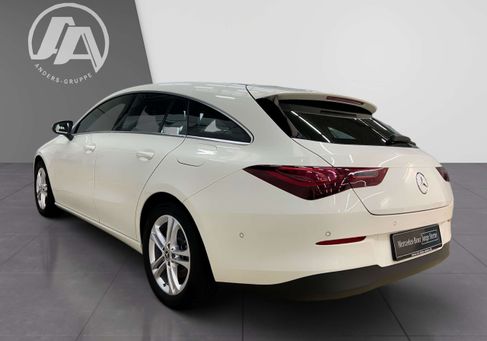 Mercedes-Benz CLA 180, 2024 3