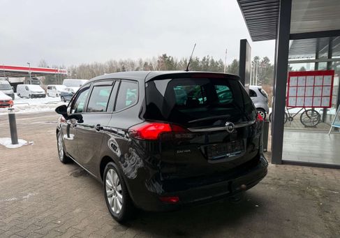 Opel Zafira, 2018