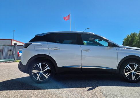 Peugeot 3008, 2021