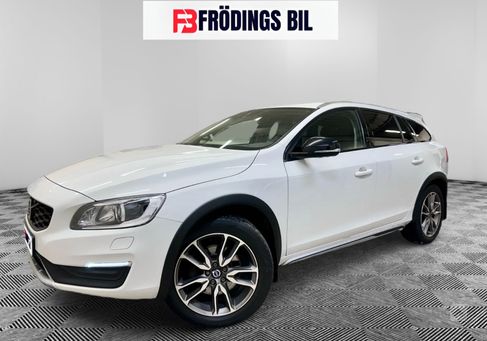 Volvo V60 Cross Country, 2018