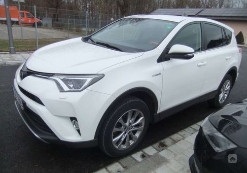 Toyota RAV 4, 2017