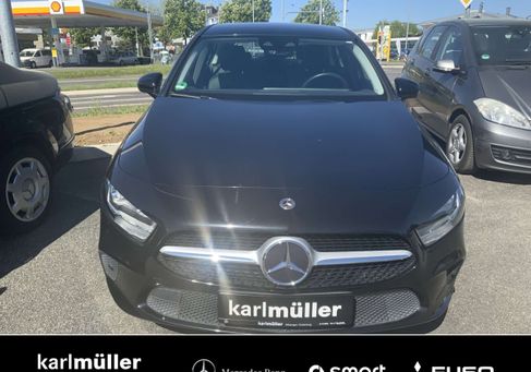 Mercedes-Benz A 180, 2021