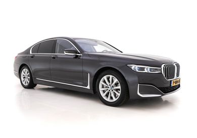 BMW 745, 2022