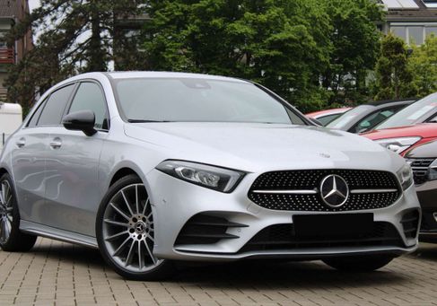 Mercedes-Benz A 220, 2020 3