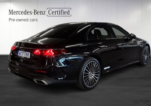 Mercedes-Benz E 300, 2026 3