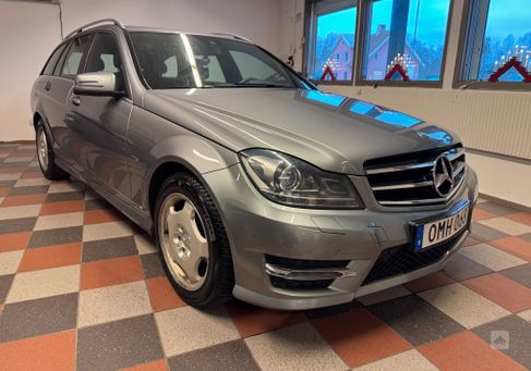 Mercedes-Benz C 220, 2014