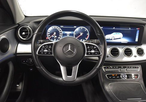 Mercedes-Benz E 200, 2020
