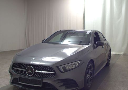 Mercedes-Benz A 200, 2022