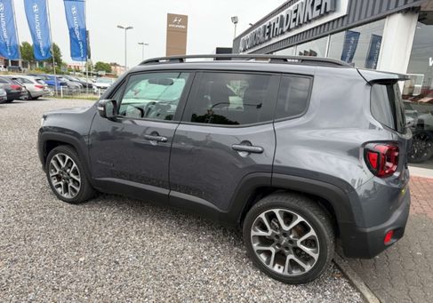 Jeep Renegade, 2022 3
