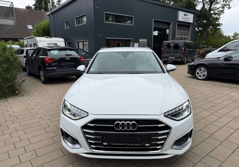 Audi A4, 2021