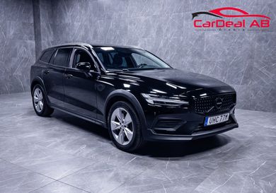 Volvo V60 Cross Country, 2019
