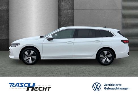 Volkswagen Passat Variant, 2025