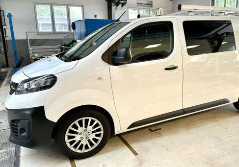 Opel Vivaro, 2022 3
