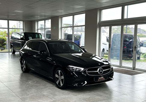 Mercedes-Benz C 200, 2023