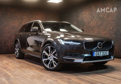 Volvo V90 Cross Country, 2023