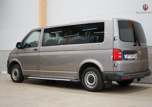 Volkswagen Caravelle, 2018 3