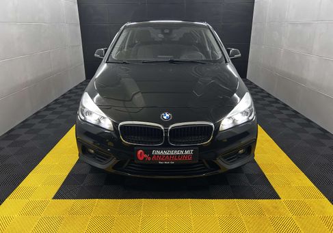 BMW 220, 2017