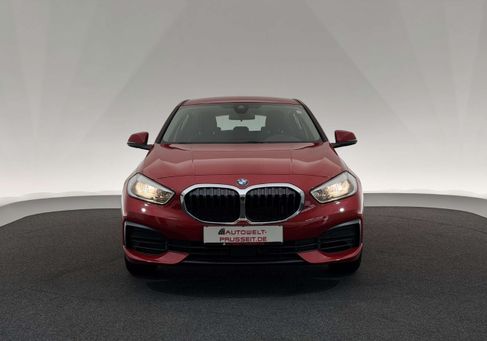 BMW 118, 2020