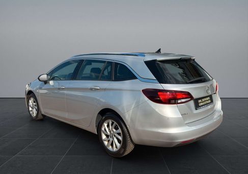 Opel Astra, 2021