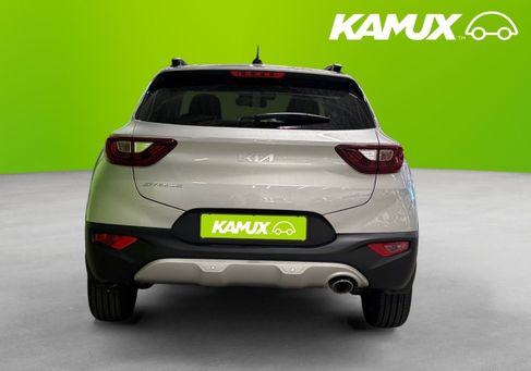 Kia Stonic, 2022 3