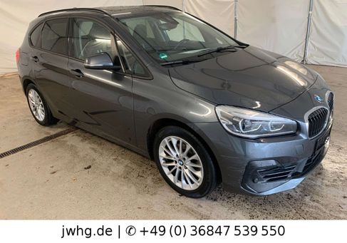 BMW 218, 2020