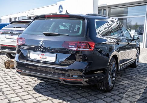 Volkswagen Passat Variant, 2023 3