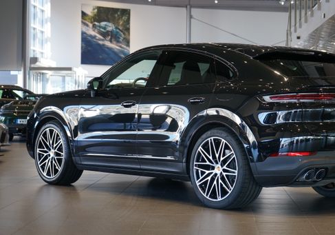 Porsche Cayenne, 2025