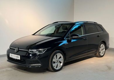 Volkswagen Golf, 2023