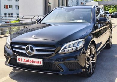 Mercedes-Benz C 300, 2021