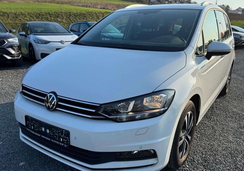 Volkswagen Touran, 2020 3
