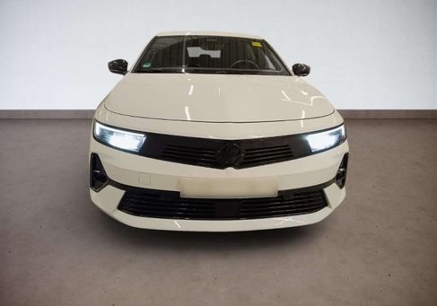 Opel Astra, 2025