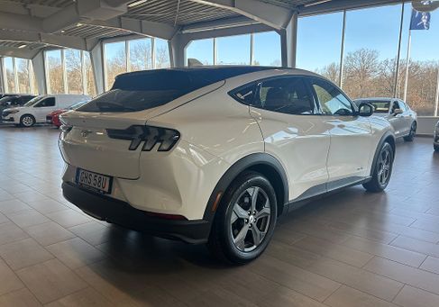 Ford Mustang Mach-E, 2021