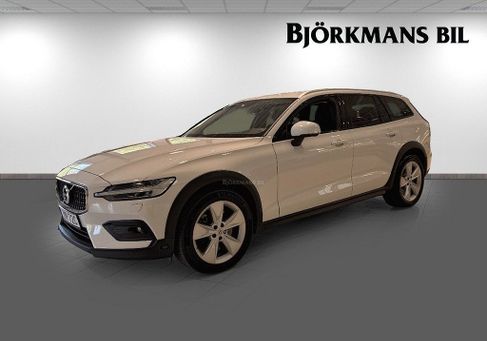 Volvo V60 Cross Country, 2022