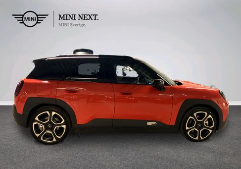 MINI, 2025