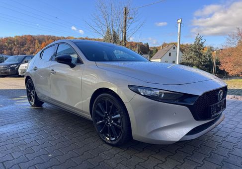 Mazda 3, 2025
