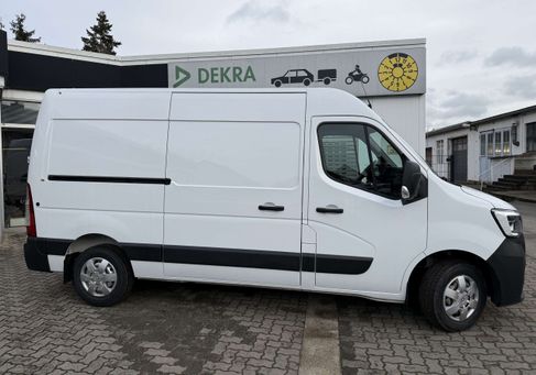 Renault Master, 2023