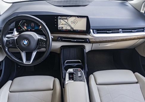 BMW 218 Active Tourer, 2022