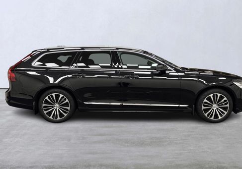Volvo V90, 2025 3