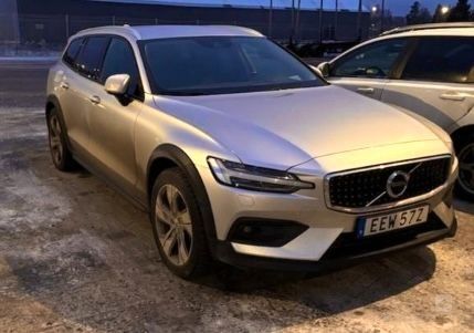 Volvo V60 Cross Country, 2021